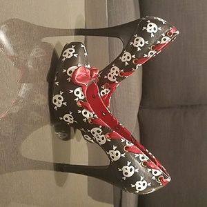 Brand New 4 inch heels